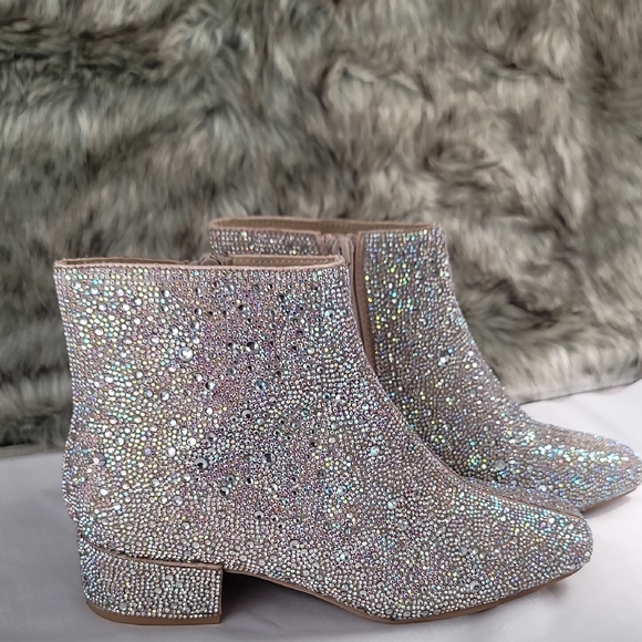 Glamorous Betsey Johnson Cady Rhinestone Girls Ankle Boots - Picture 2 of 10